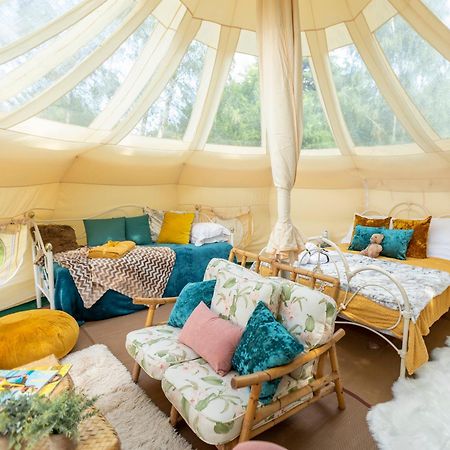 Stargazer Glamping Uk Andromeda 6 People Hotel Ross-on-Wye Buitenkant foto