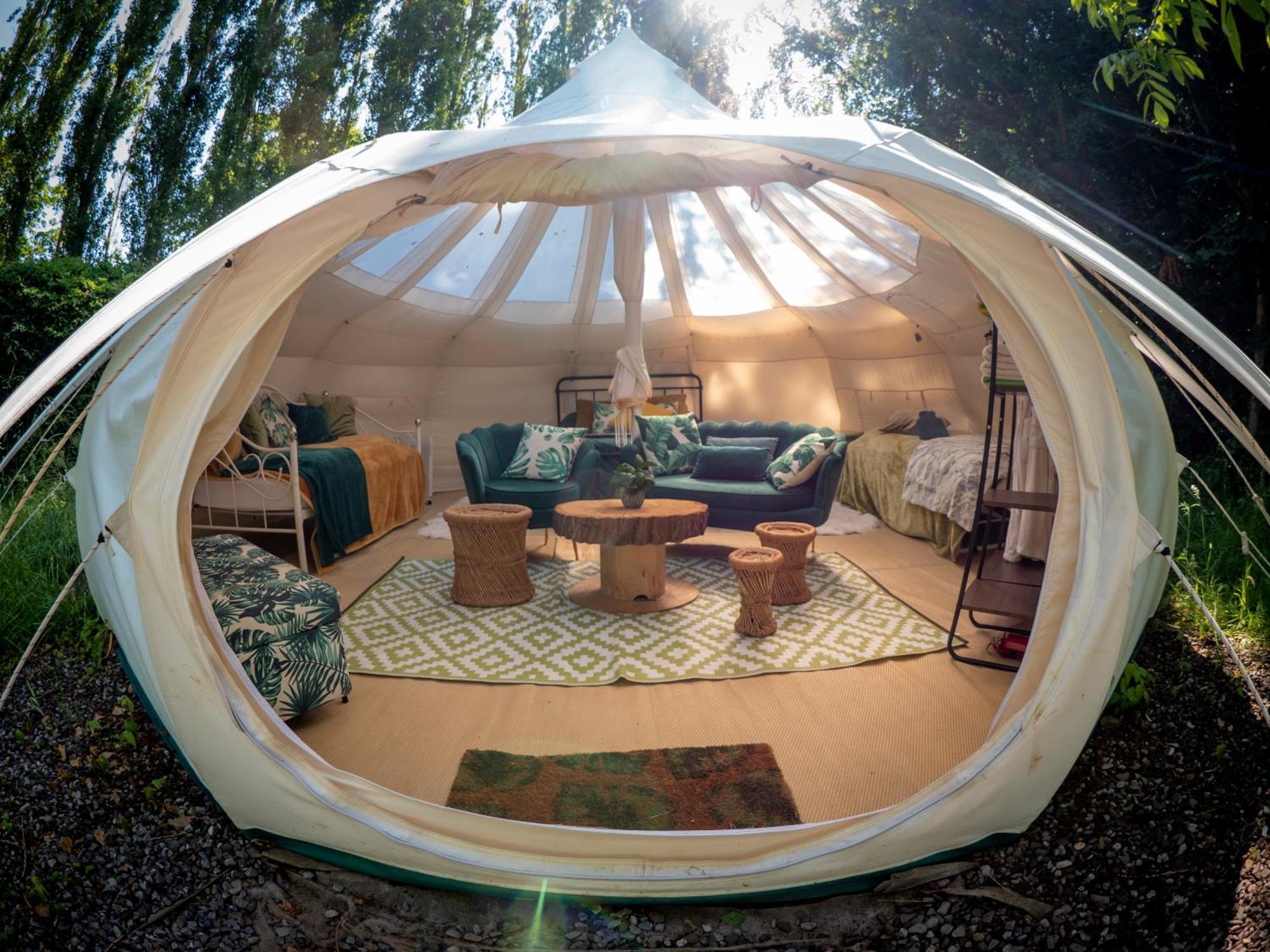 Stargazer Glamping Uk Andromeda 6 People Hotel Ross-on-Wye Buitenkant foto